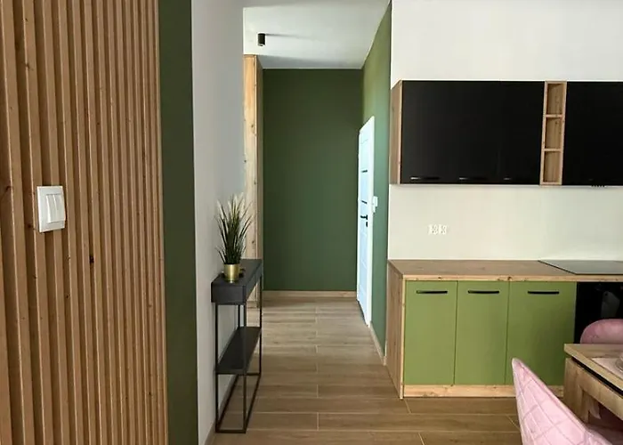 Apartment Debowe Wzgorze Ii Zlotow (Greater Poland)